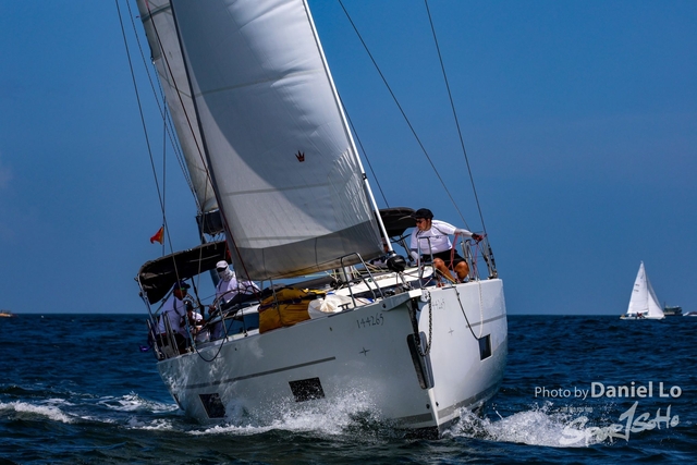 R62_6995