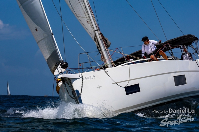 R62_7002