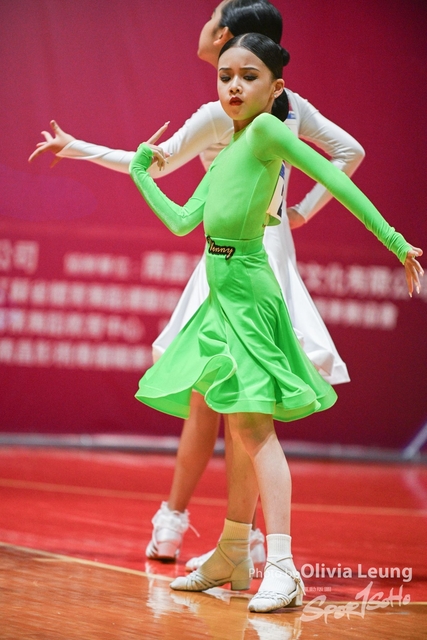 0LI_2748 copy