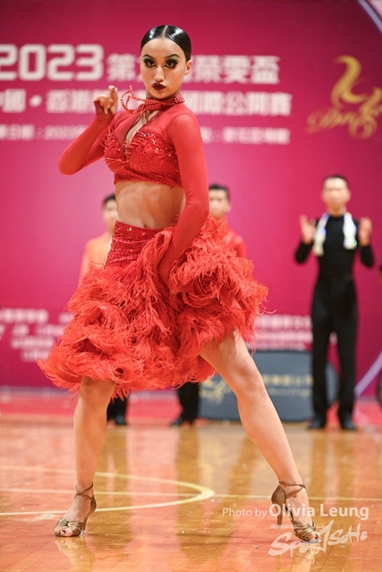 0LI_4884 copy