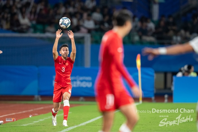 Desmond Chan 20231001 Football A1_DAC2725