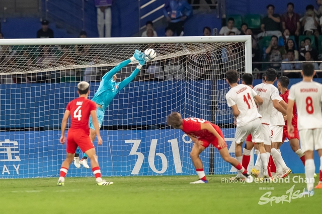 Desmond Chan 20231001 Football A1_DAC3095