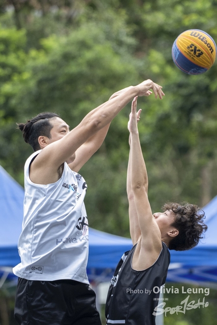 0LI_8890 copy