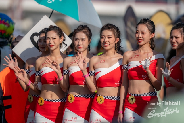 20231119-9CY04208