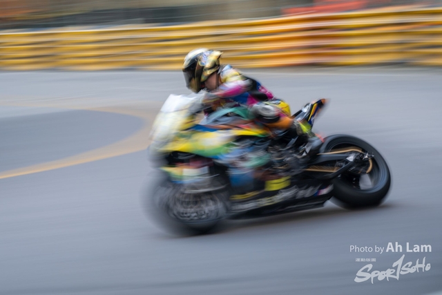 Z8B_1323