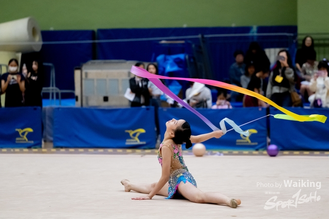 2023-11-19 RG - Ribbon-0104
