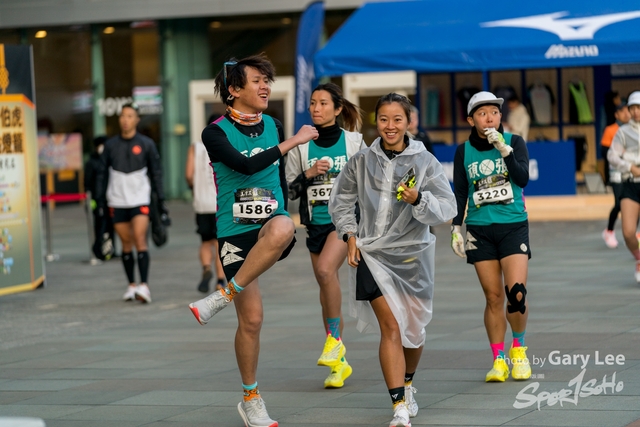 Mizuno Guy Run 0001