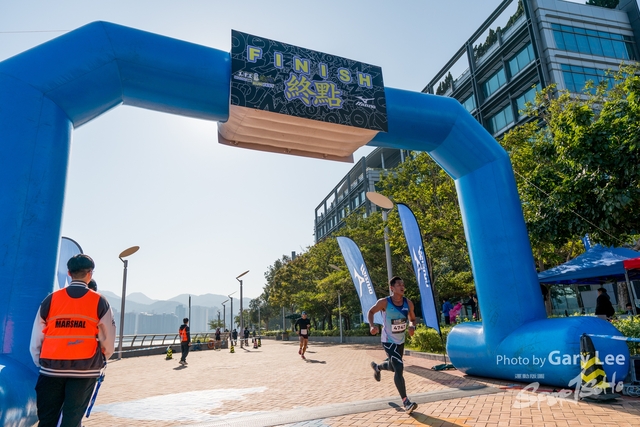 Mizuno Guy Run 0540