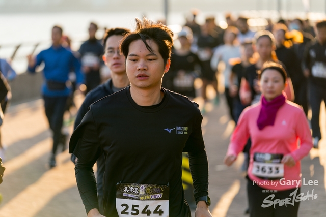 Mizuno Guy Run 0077