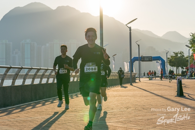 Mizuno Guy Run 0083