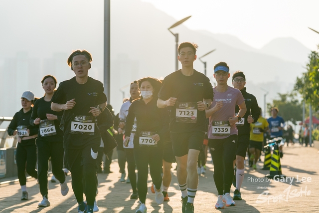 Mizuno Guy Run 0124