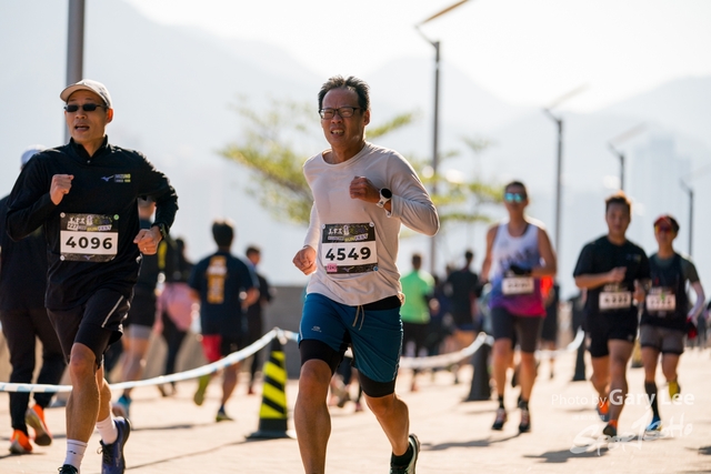 Mizuno Guy Run 0616