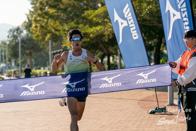 Mizuno Guy Run 0149