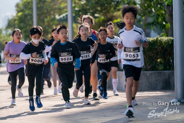 Mizuno Guy Run 0737