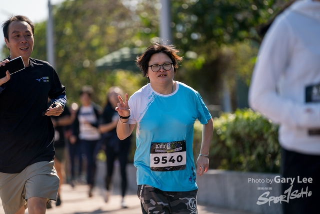 Mizuno Guy Run 0768