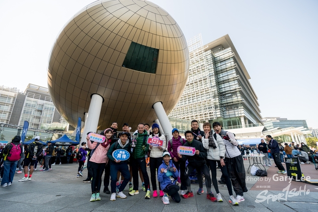 Mizuno Guy Run 0946