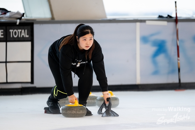 2023-12-30 Curling-0091
