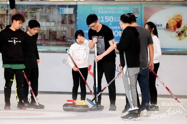 2023-12-30 Curling-0100