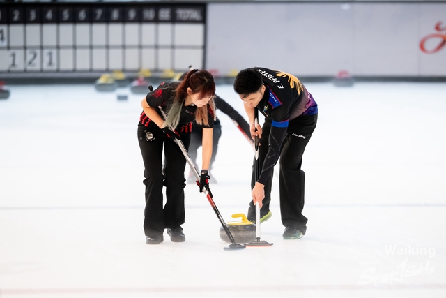 2023-12-30 Curling-0105