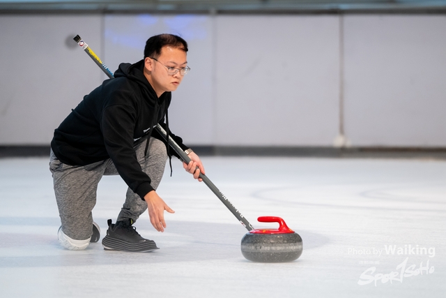 2023-12-30 Curling-0107