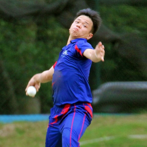 香港板球運動員 李啟銘